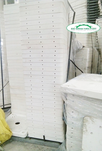 chi-tiet-san-pham-tam-nhua-may-ep-bun