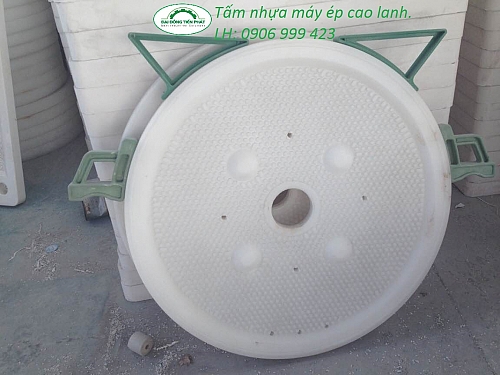 uu-diem-tam-nhua-may-ep-bun-hinh-tron