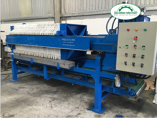 chuyen-gia-xu-ly-bun-thai-may-ep-bun-dai-dong-tien-phat